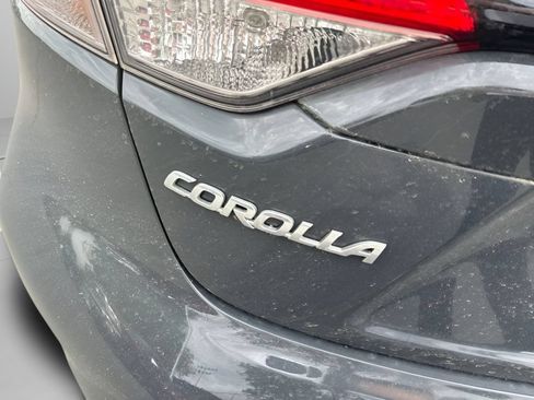 Used 2026 Toyota Corolla LE FWD image 9