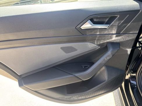 New 2026 Volkswagen Jetta GLI Autobahn FWD image 9