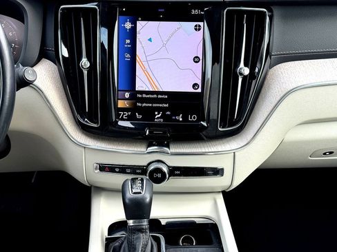 Used 2021 Volvo XC60 T5 Inscription w/ Advanced Package image 30