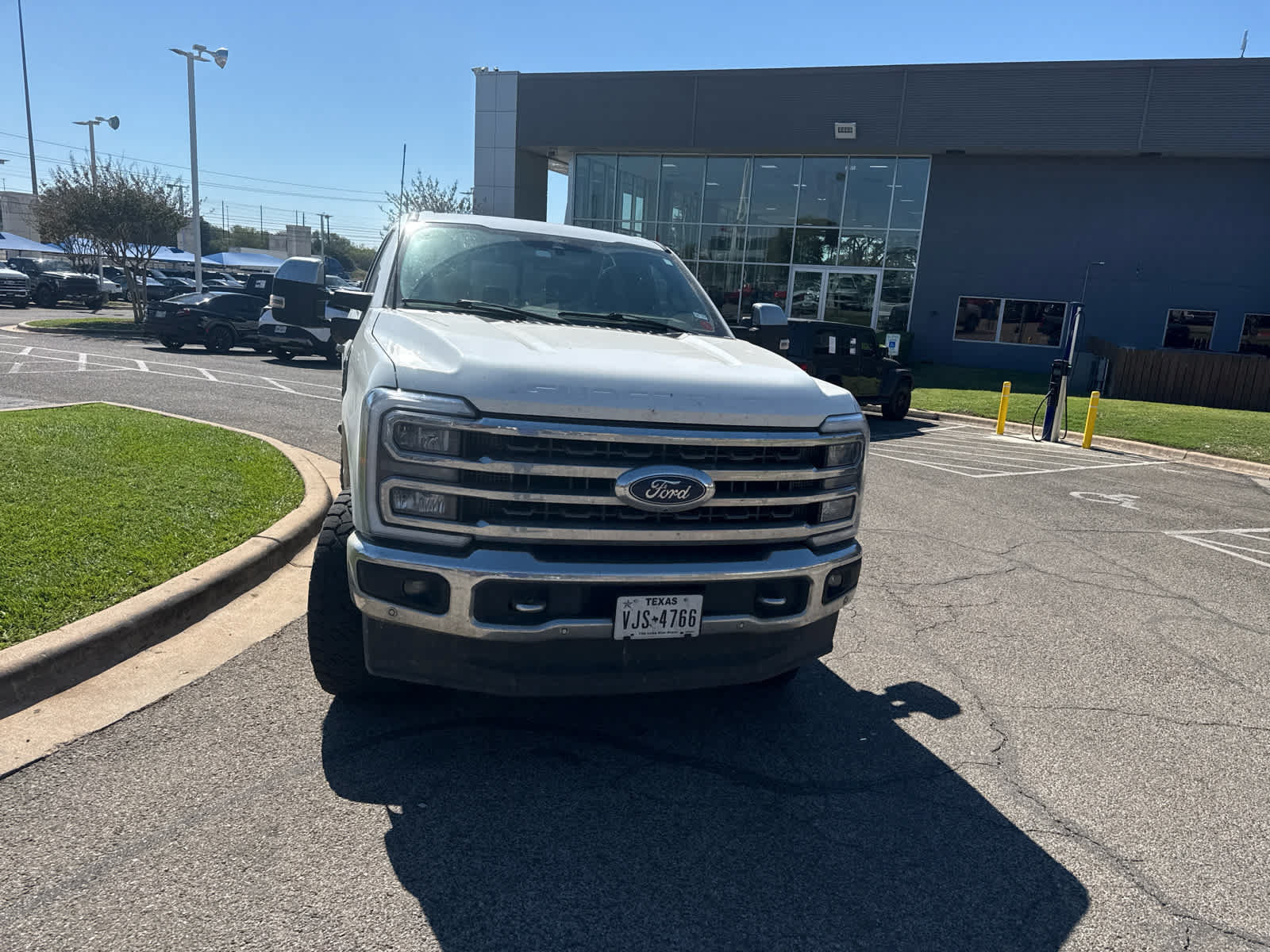 Used 2024 Ford F250 King Ranch w/ Chrome Package AWD/4WD image 2