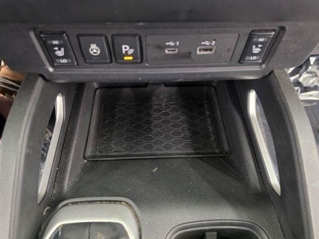 Used 2023 Nissan Frontier SV w/ Technology Package AWD/4WD image 23