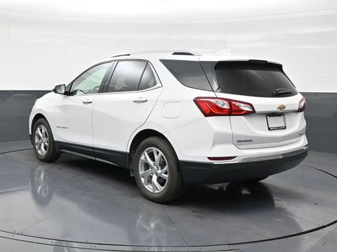 Used 2020 Chevrolet Equinox Premier image 3