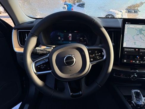 New 2026 Volvo XC60 B5 Plus w/ Climate Package image 15