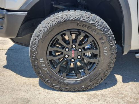 Used 2023 GMC Sierra 1500 AT4X AWD/4WD image 11