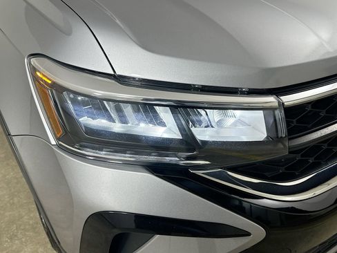 Used 2022 Volkswagen Taos S AWD/4WD image 10