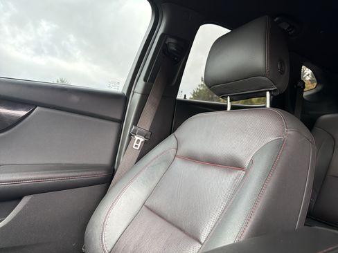 Used 2020 Chevrolet Blazer RS FWD image 23