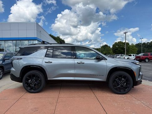 New 2026 Chevrolet Traverse RS FWD image 7