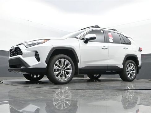 New 2025 Toyota RAV4 XLE Premium w/ Weather Package image 27