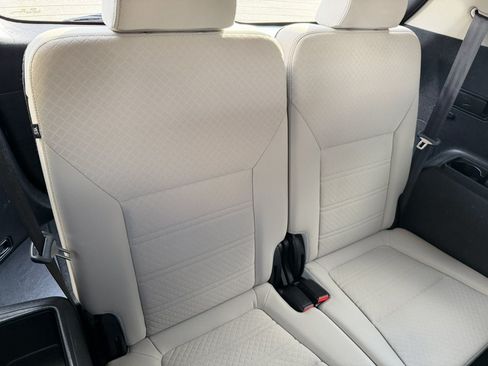 Used 2018 Kia Sorento AWD image 37
