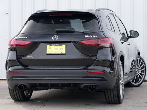 Used 2021 Mercedes-Benz GLA 35 AMG 4MATIC image 4