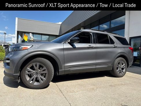 Used 2022 Ford Explorer XLT w/ Equipment Group 202A AWD/4WD image 1