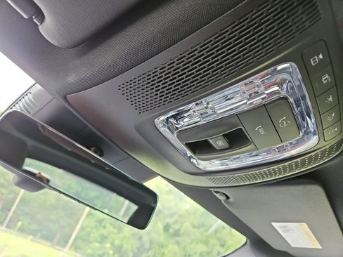 Used 2025 Mercedes-Benz CLA 250 4MATIC image 28