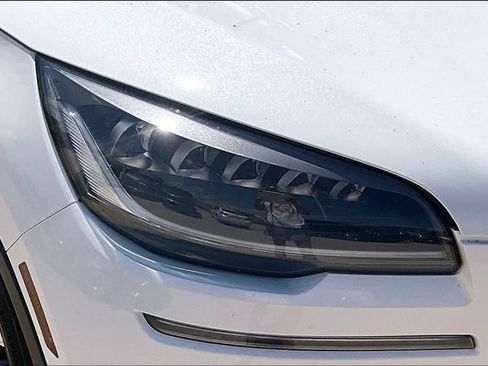 Used 2020 Lincoln Aviator Reserve w/ Equipment Group 201A AWD/4WD image 32