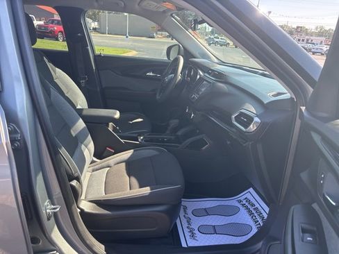Used 2023 Chevrolet TrailBlazer LT image 19