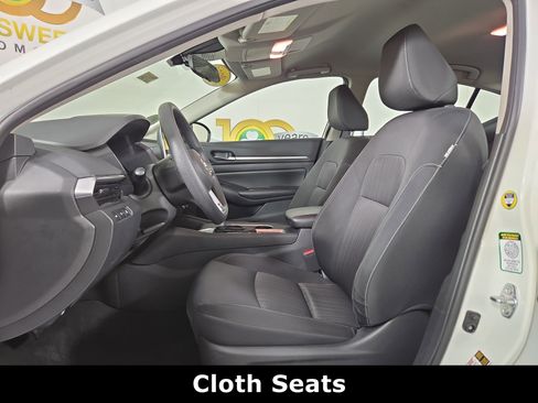 Used 2022 Nissan Altima 2.5 SV image 10