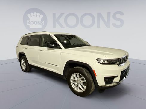 Used 2023 Jeep Grand Cherokee L Laredo AWD/4WD image 2