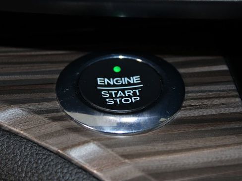 Used 2021 Ford Explorer Limited w/ Equipment Group 301A image 31