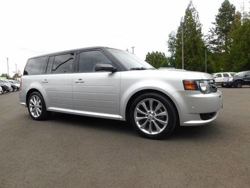 Used 2012 Ford Flex Titanium w/ Trailer Tow Pkg Class III image 1