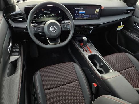 New 2026 Nissan Kicks SR FWD image 15