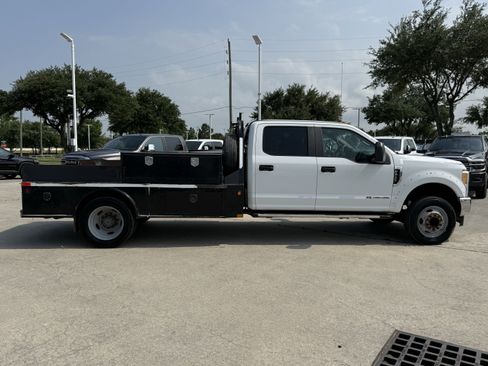 Used 2017 Ford F450 XL w/ XL Value Package RWD image 3