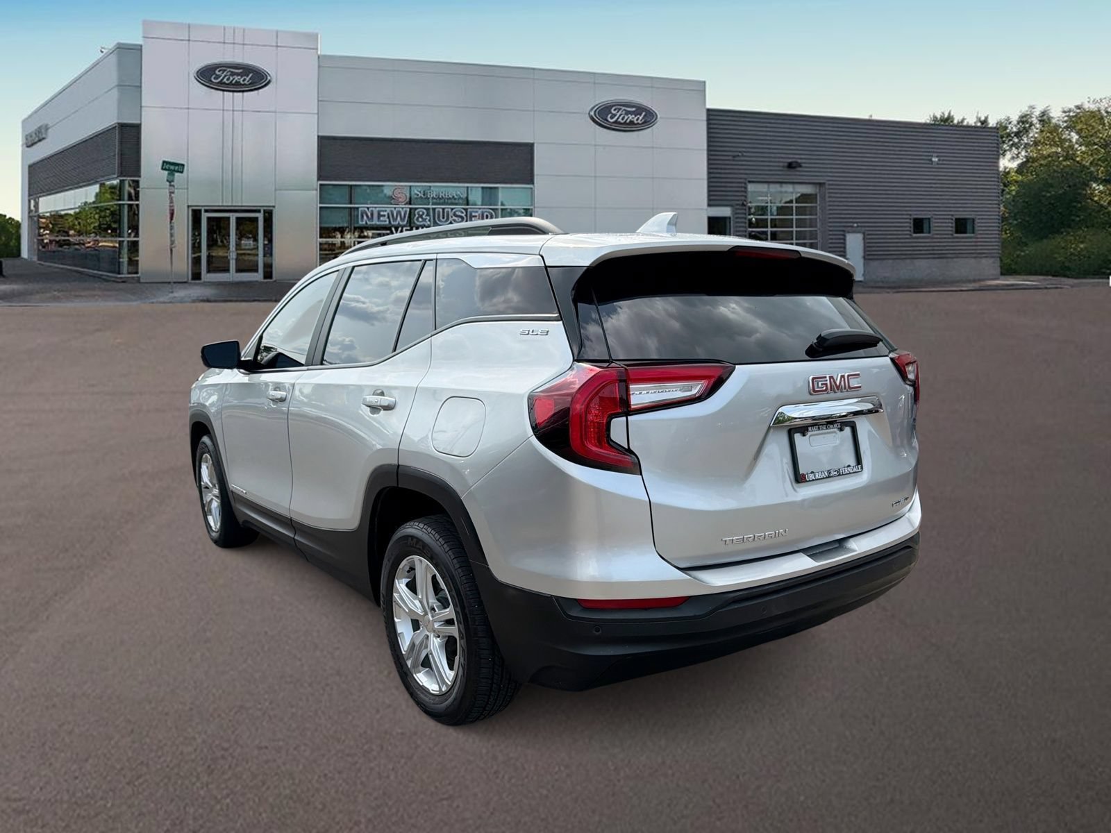 Used 2022 GMC Terrain SLE w/ Driver Convenience Package AWD/4WD image 7