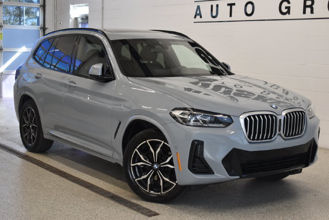 Used 2024 BMW X3 xDrive30i w/ Premium Package AWD/4WD image 1