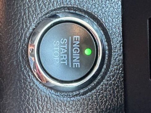 Used 2019 Ford F250 Lariat w/ Lariat Ultimate Package image 27