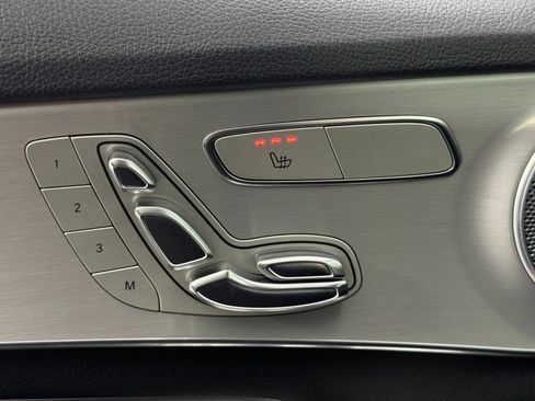 Used 2018 Mercedes-Benz C 300 Sedan image 17
