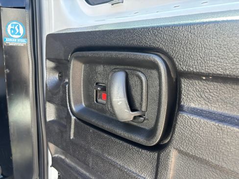 Used 2021 GMC Savana 2500 w/ Driver Convenience Package RWD image 14