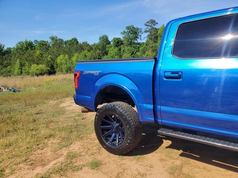 Used 2016 Ford F150 XLT w/ Equipment Group 302A Luxury AWD/4WD image 17