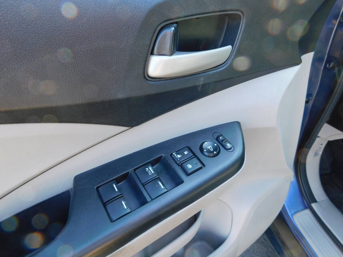 Used 2013 Honda CR-V LX image 17