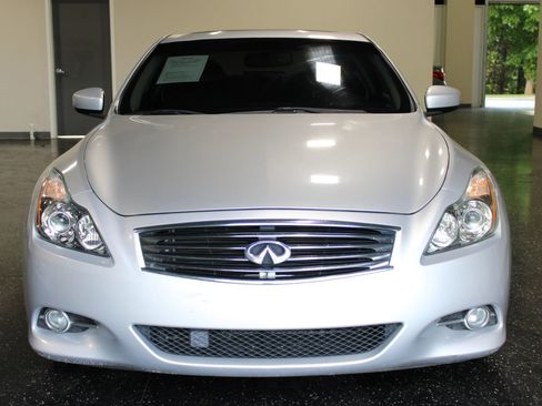 Used 2014 INFINITI Q60 Journey w/ Premium Package RWD image 8