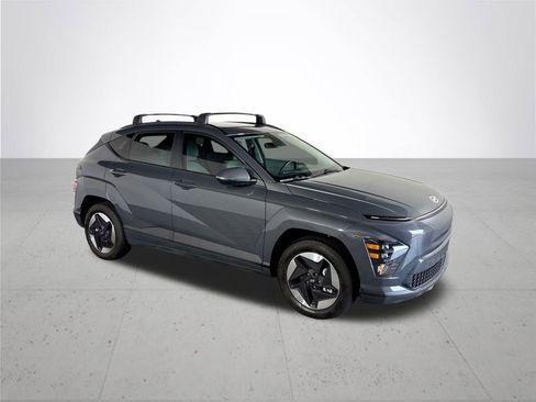 Used 2024 Hyundai Kona SEL FWD image 4