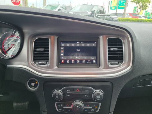Used 2022 Dodge Charger SXT image 20