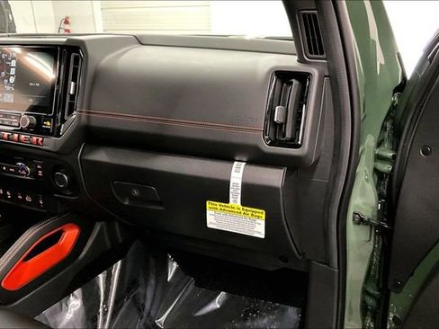 New 2026 Nissan Frontier PRO-4X AWD/4WD image 36