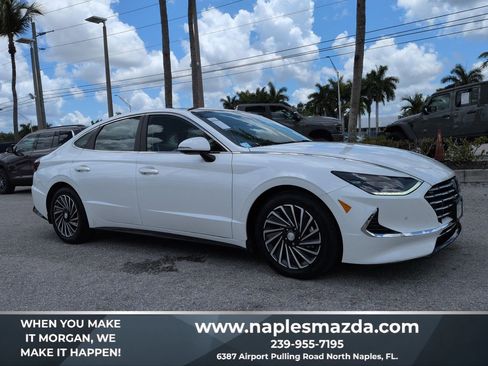Used 2021 Hyundai Sonata Limited FWD image 1