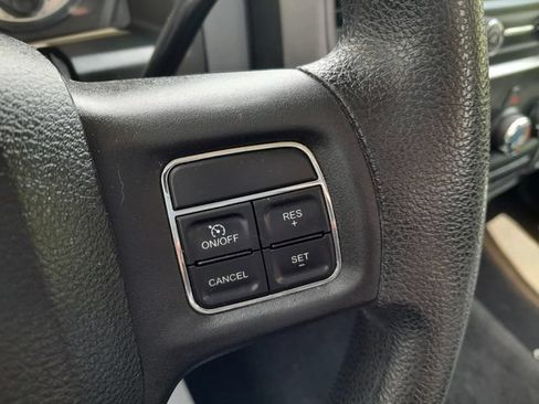 Used 2014 RAM 1500 Express AWD/4WD image 14
