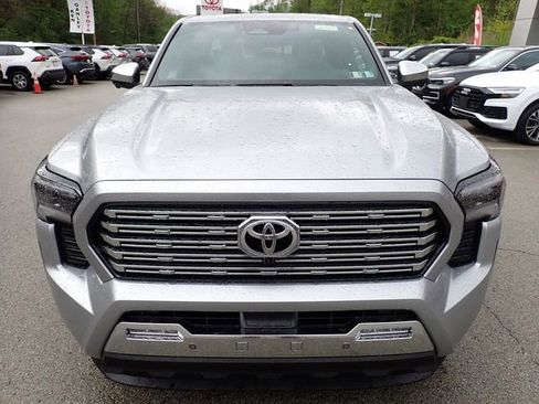 New 2026 Toyota Tacoma Limited AWD/4WD image 10