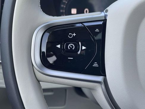 New 2026 Volvo XC90 B6 Ultra image 12