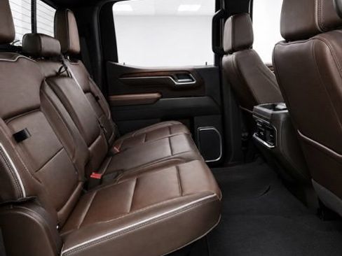 Used 2025 GMC Sierra 1500 Denali w/ Denali Reserve Package AWD/4WD image 22