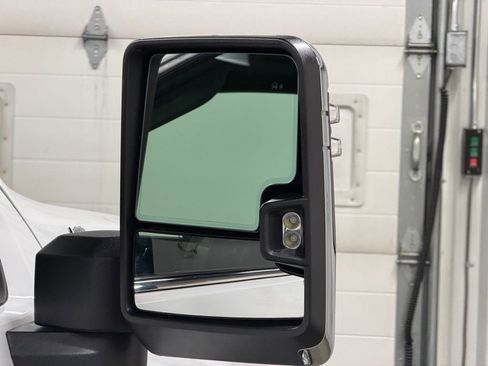 Certified 2024 Chevrolet Silverado 2500 LTZ w/ LTZ Convenience Package image 18