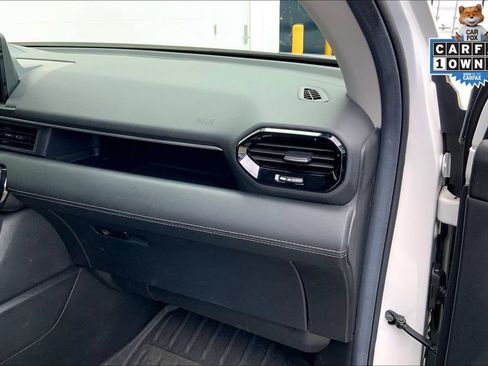 Used 2025 Honda Pilot EX-L image 16