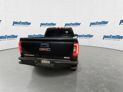 Used 2016 GMC Sierra 1500 SLE image 11