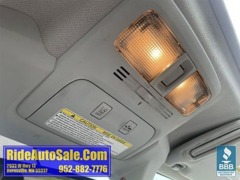 Used 2015 Subaru Forester 2.5i Premium AWD/4WD image 40