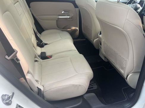 Certified 2023 Mercedes-Benz GLB 250 4MATIC image 21