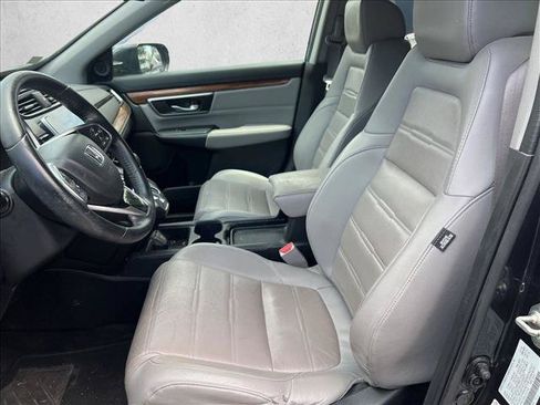 Used 2018 Honda CR-V Touring image 9