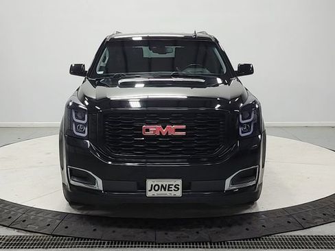 Used 2019 GMC Yukon XL SLT AWD/4WD image 3