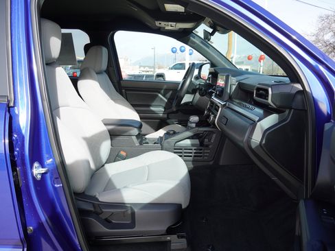 Certified 2025 Toyota Tacoma SR5 image 21