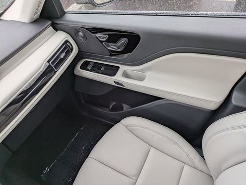 New 2026 Lincoln Aviator Reserve w/ Illumination Package image 14