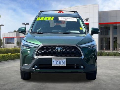 Certified 2022 Toyota Corolla Cross XLE FWD image 11
